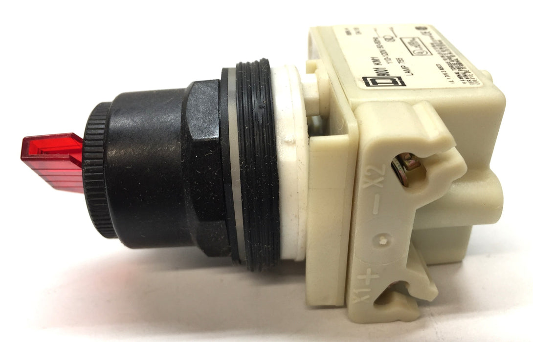 Square D/Schneider Electric Red Illuminated Selector Switch 9001SK11J1R NOS