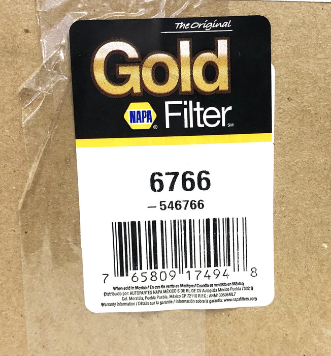 NAPA Gold Air Filter 6766 (546766) NOS