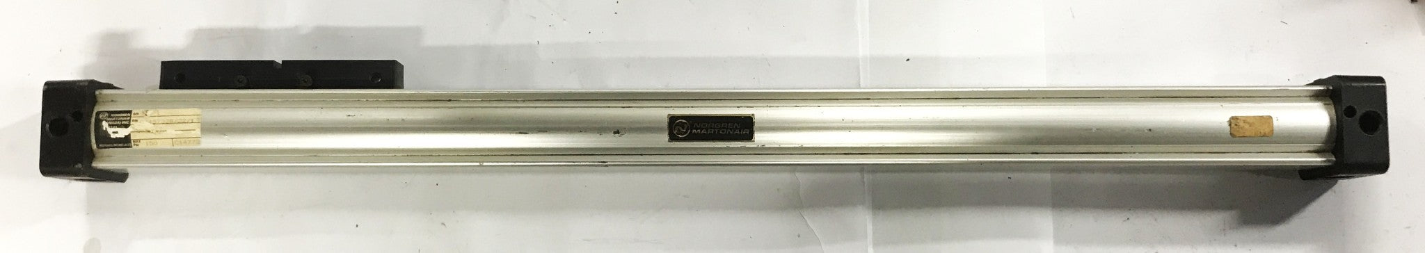 Norgren/Martonair 32 inch x 2-1/2 inch Air Cylinder C/45732B/22/1 USED