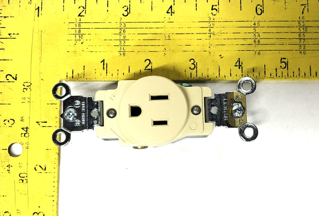 Leviton 15A 125V Ivory Single Receptacle 5261-I [Lot of 3] NOS
