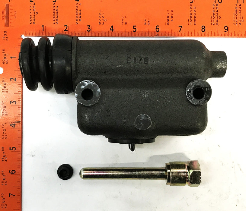 Total Source Forklift Master Brake Cylinder LP605-1236 NOS