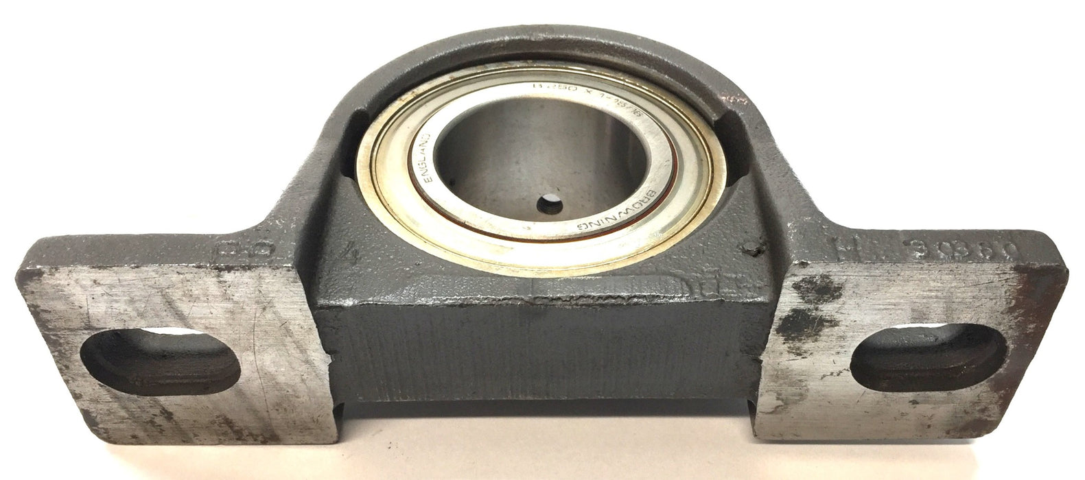 Browning 2-Bolt Pillow Block Bearing (No Collar) B250 1-15/16 (B250X1-15/16) NOS