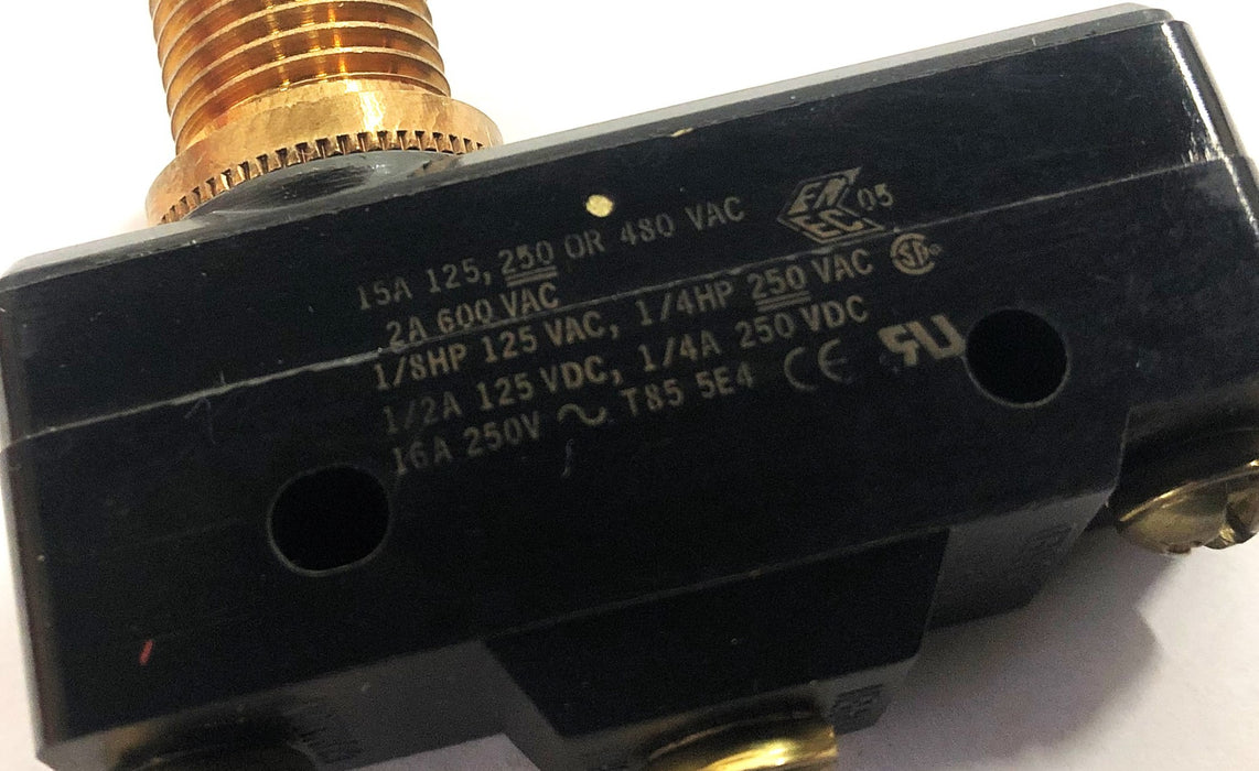 Micro Switch 15A 125/250/480VAC Limit Switch BZ-2RQ69 (0611 MX) NOS