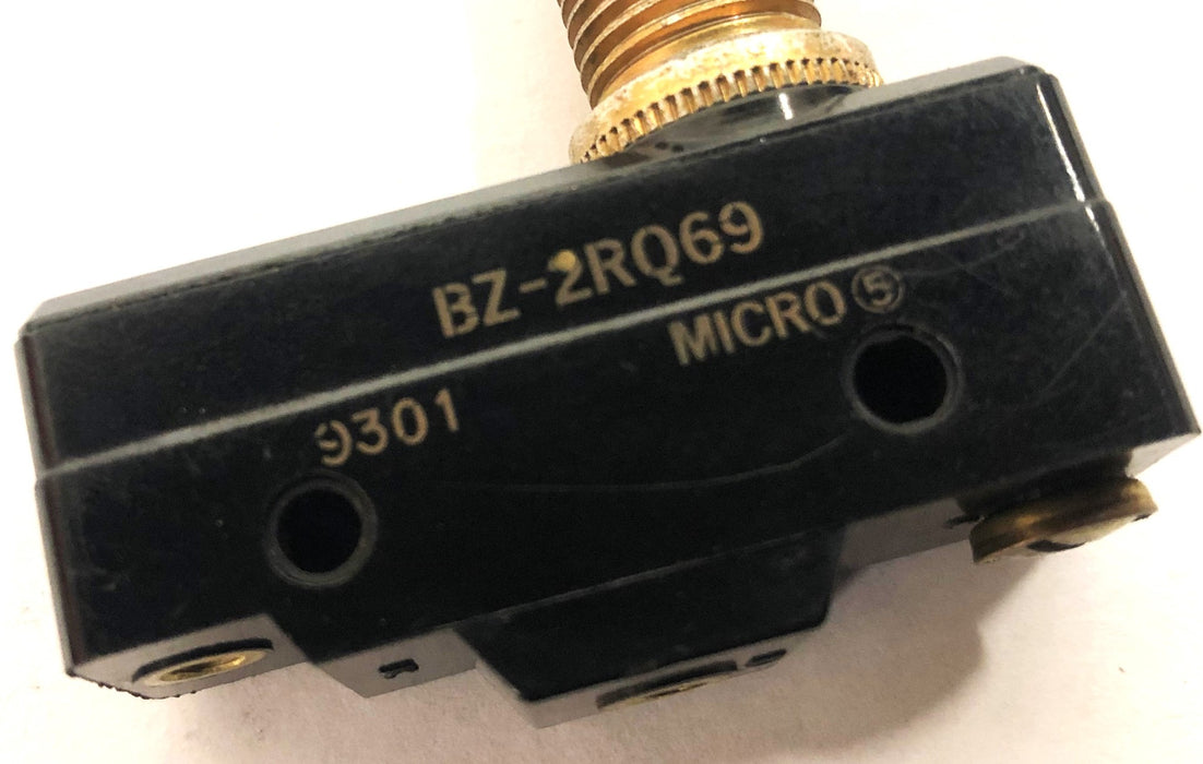 Micro Switch 15A 125/250/480VAC Limit Switch BZ-2RQ69 (9301) NOS
