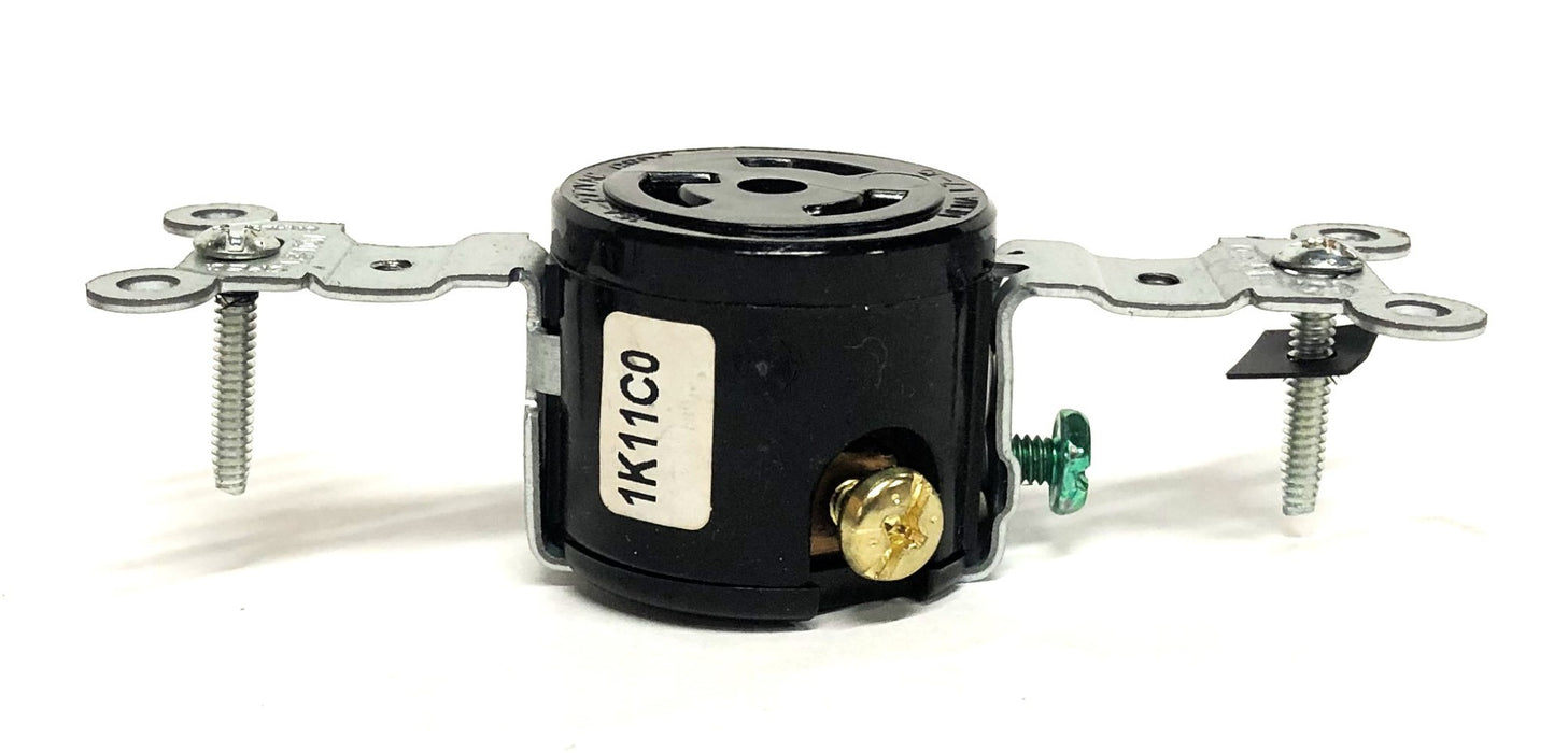 Leviton 15A 277V Black Locking Receptacle 4760 [Lot of 2] NOS