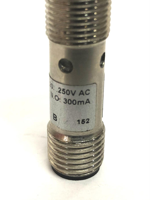 Allen-Bradley Inductive Proximity Sensor With Hardware 872C-A2N12-R3 B NOS