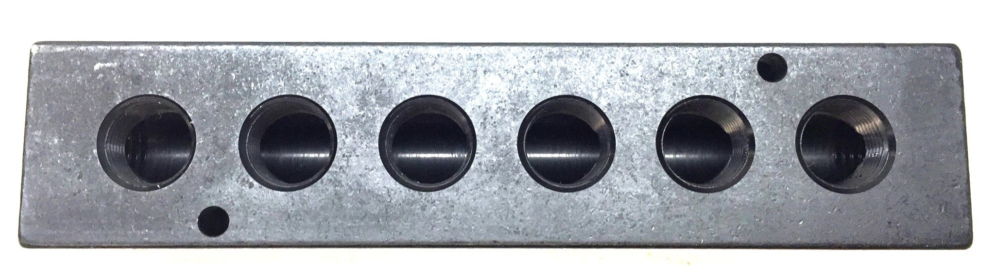 Polyconn Manifold PCM30-375-06B NOS