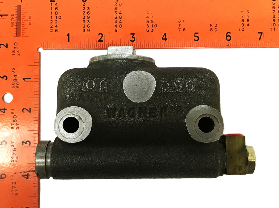 LPM Forklift Master Cylinder 1728501 NOS