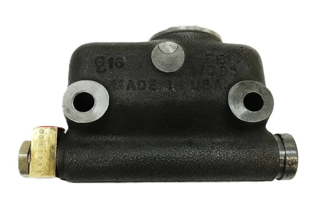 LPM Forklift Master Cylinder 1728501 NOS
