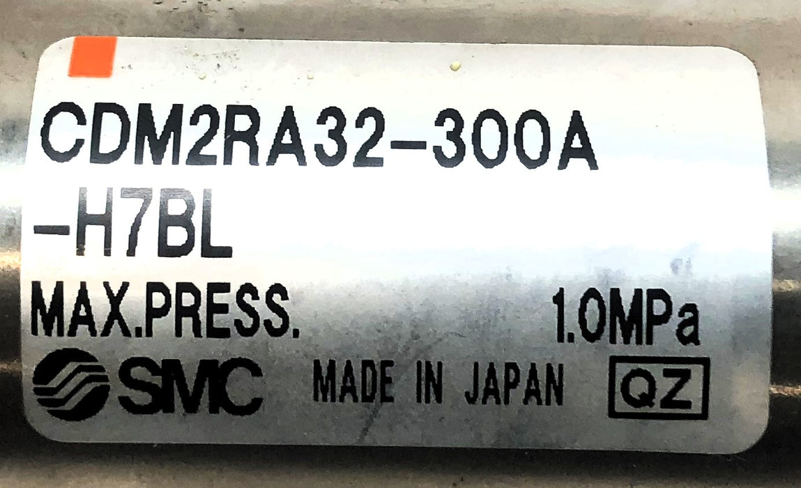 SMC Round Body Pneumatic Cylinder (No Hex Nut) CDM2RA32-300A-H7BL USED