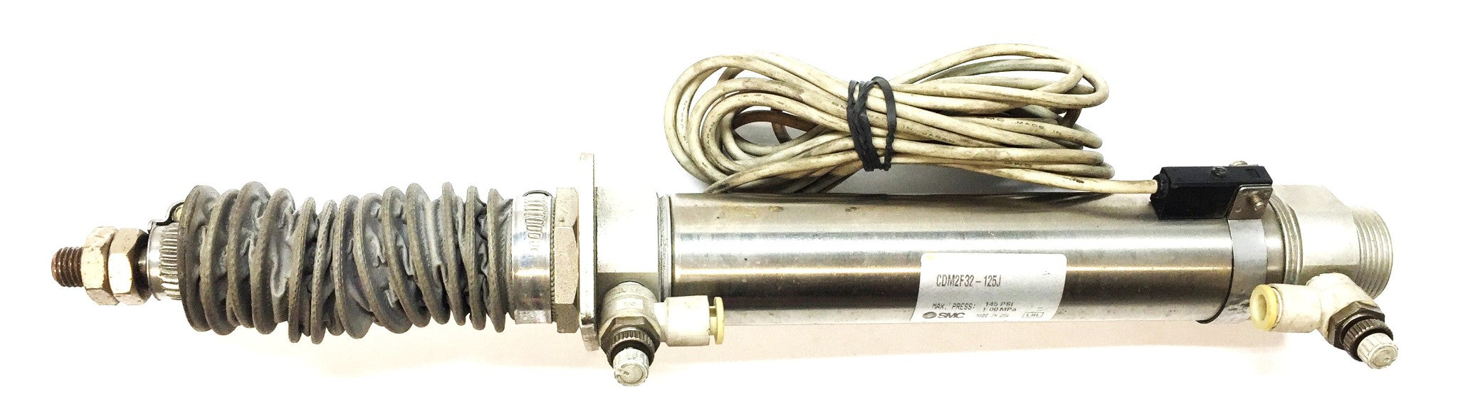 SMC Pneumatic Cylinder W/ Nylon Boot CDM2F32-125J USED