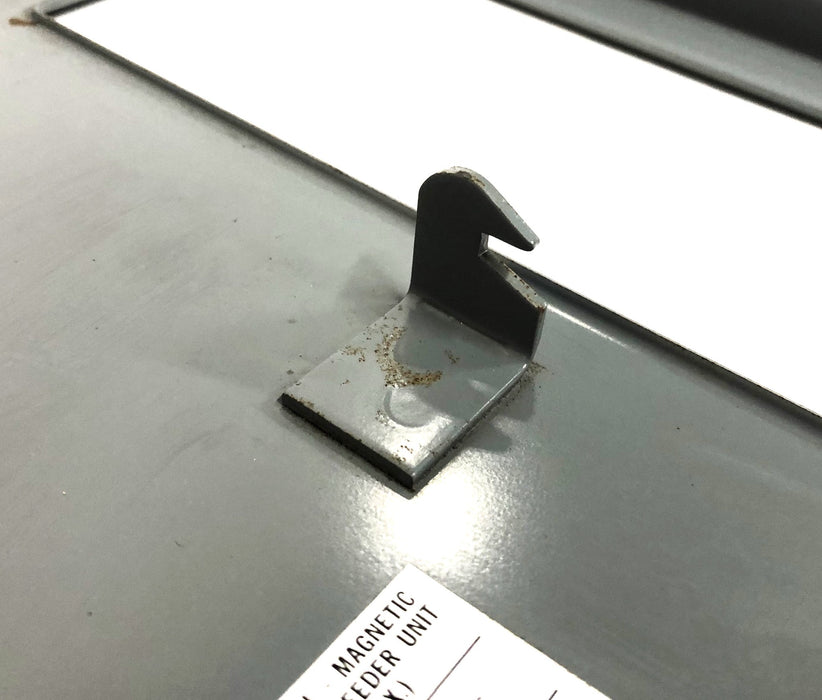 Square D 3-Pole Thermal/Magnetic Main/Branch Feeder Unit Panel 80438-058-01 USED