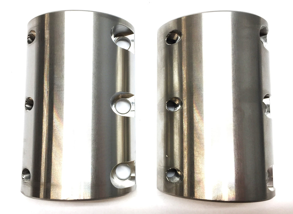 Unbranded 4"x 2.58"x 2.73" Two-Piece Clamp Coupling Stainless Steel w/Keyway NOS
