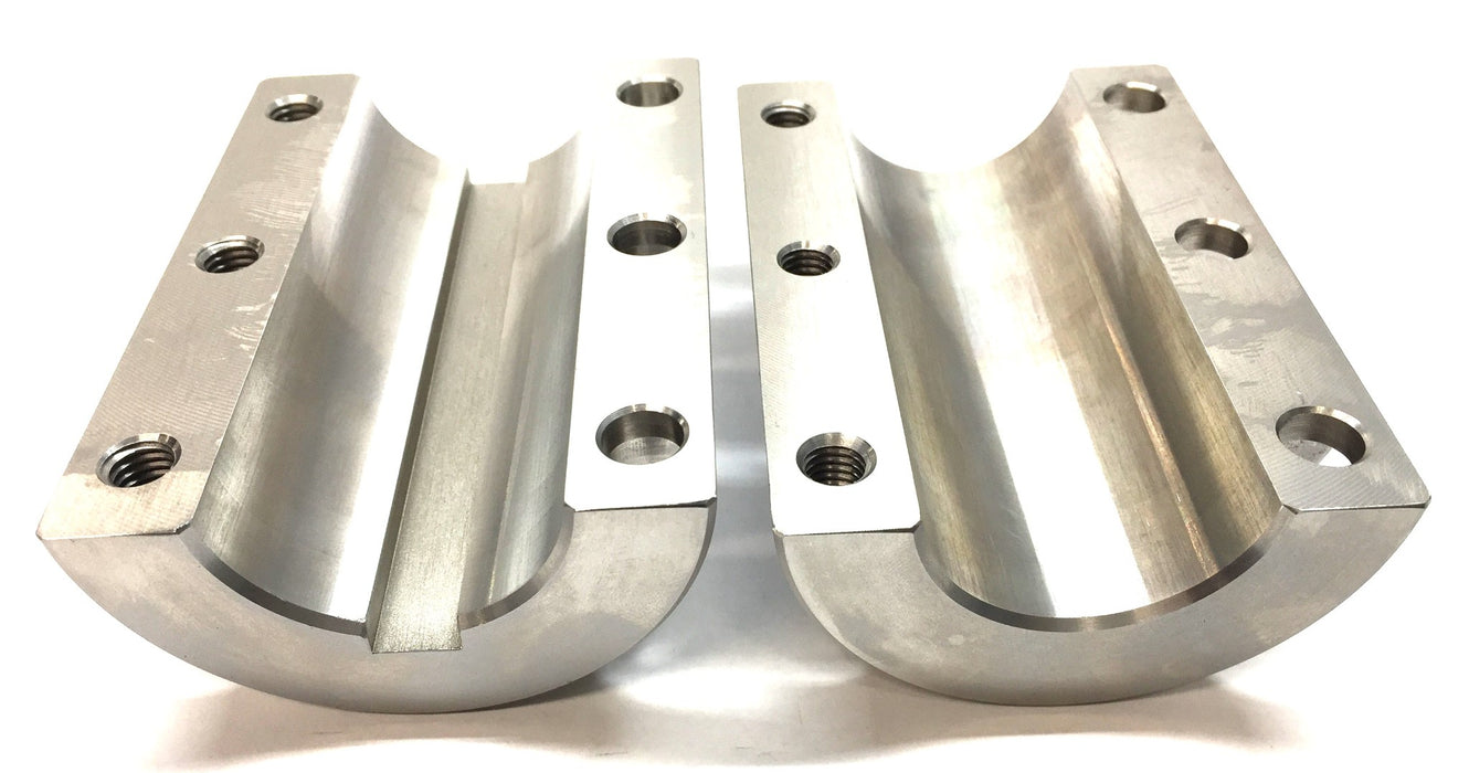 Unbranded 4"x 2.58"x 2.73" Two-Piece Clamp Coupling Stainless Steel w/Keyway NOS