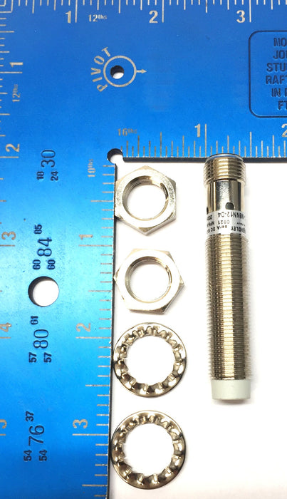 Allen-Bradley Proximity Sensor 872C-N8NN12-D4 NOS