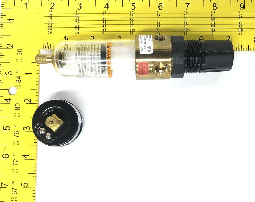 Parker 1/4 Inch Integral Filter/Regulator With Gauge B547-02AGCGX33 NOS