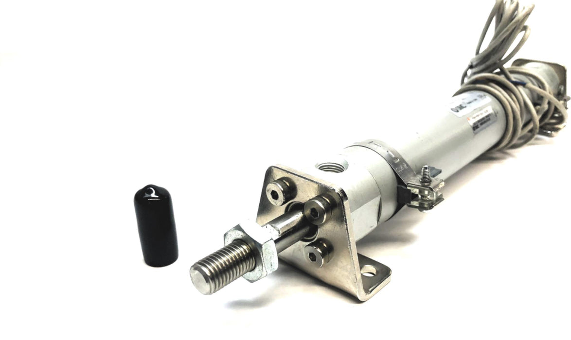 SMC Pneumatic Cylinder W/ (1) Magnetic Switch CDG1LN25-150Z-A93L NOS