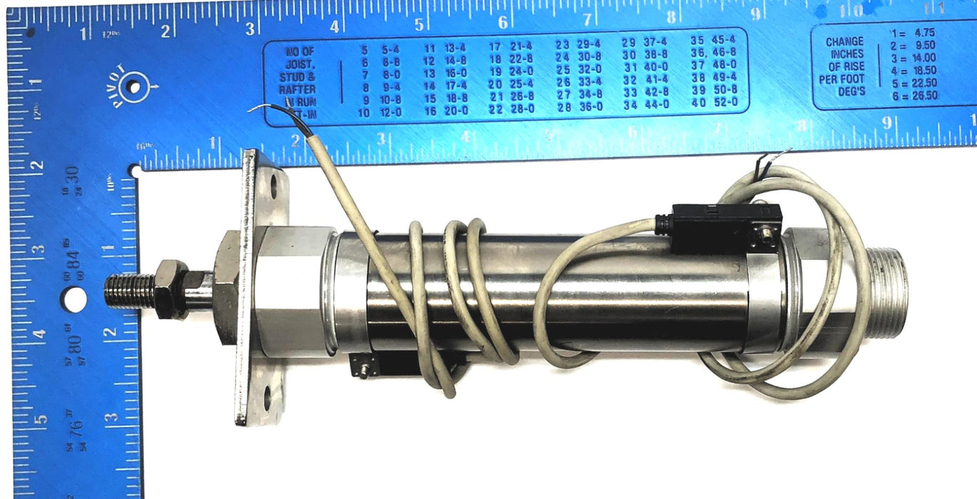 SMC Pneumatic Cylinder W/ (2) D-H7B Proximity Sensor CDM2F32-100A-H7B NOS