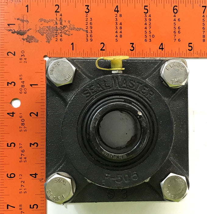 Seal Master Bolt Flange Bearing Unit SF-19C NOS