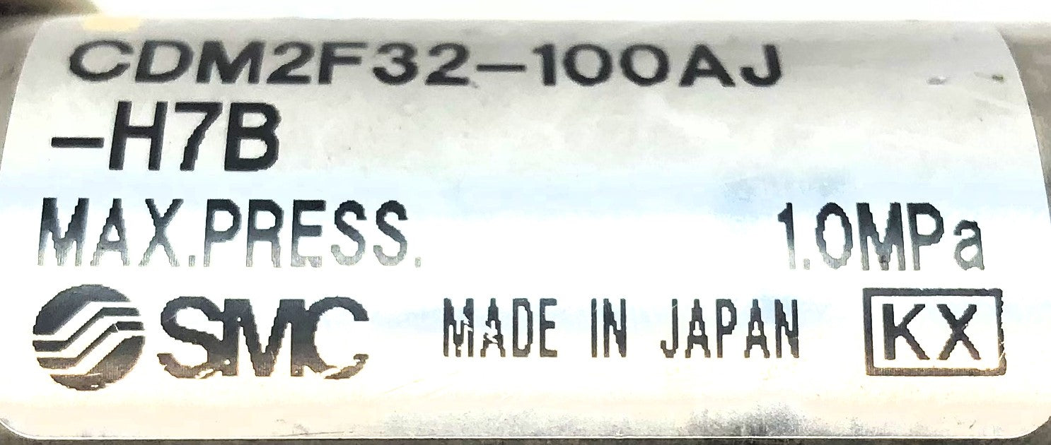 SMC Pneumatic Cylinder W/ (1) D-H7B Sensor (No Hex Nut) CDM2F32-100AJ-H7B USED