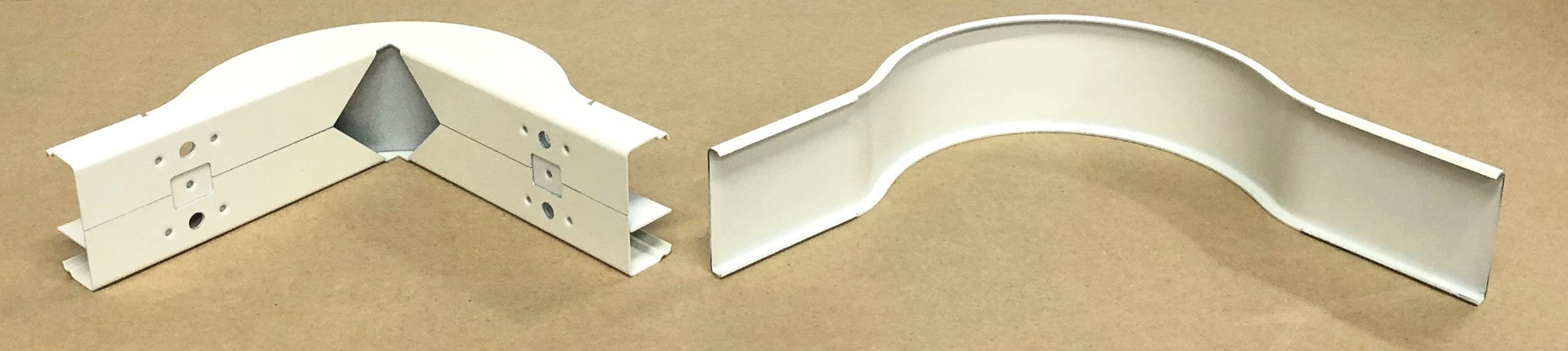 Legrand Wiremold 2400 Raceway Fiberready Divided Elbow 2418DFO-FW [Lot of 3] NOS