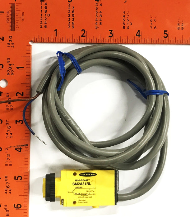 Banner Photoelectric Sensor with 7-foot Cable SM2A312RL NOS