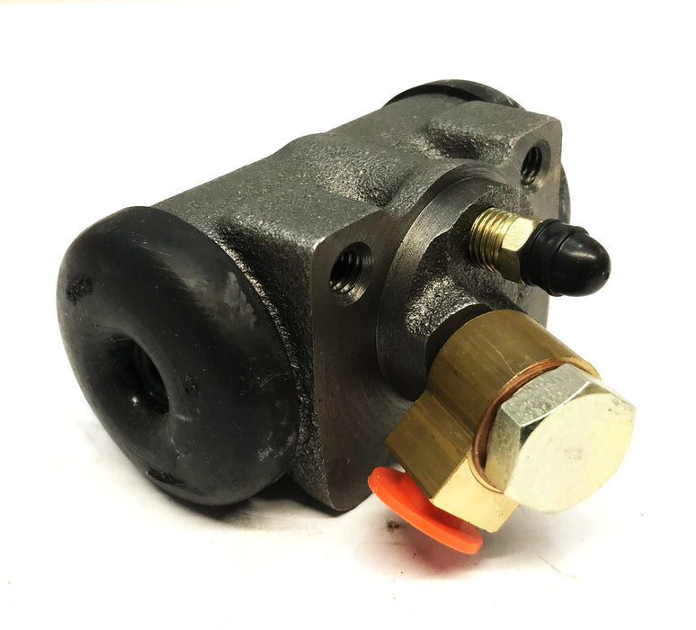 Total Source Forklift Master Cylinder LP605-1044 NOS