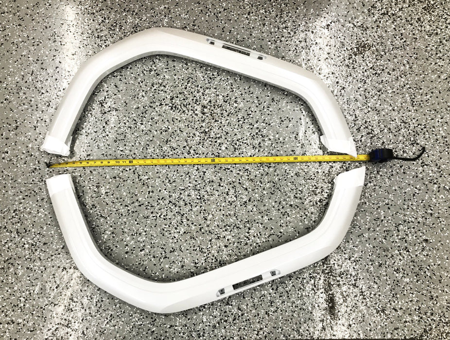 GM (GMC) Fender Flare Set 84848539 NOS