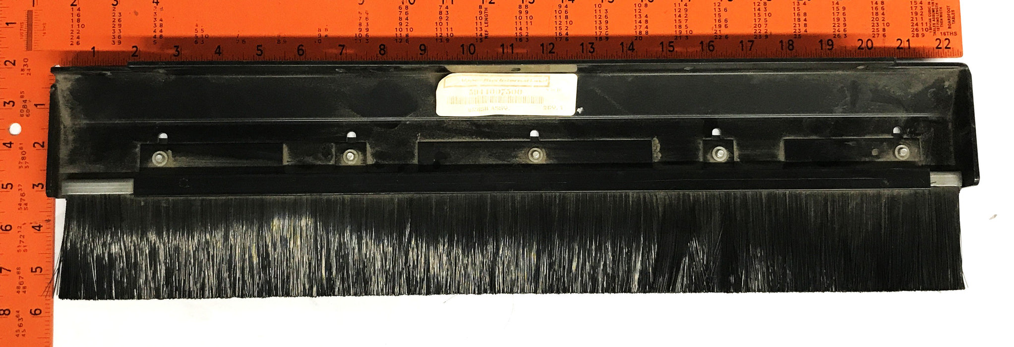Vapor Bus International Lower Exit Door Brush Assembly 5944007500 NOS