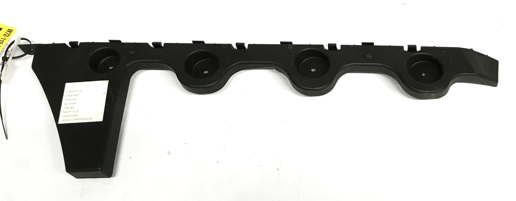 GM Rear Driver Side Bumper Fascia Guide Bracket 23462452 NOS