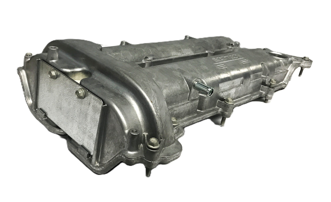 GM OEM Engine Valve Cover 12600279 NOS