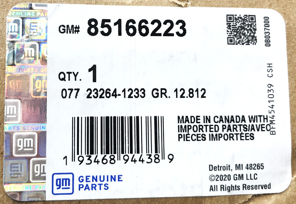 GM Right Side Rook Molding 85166223 NOS