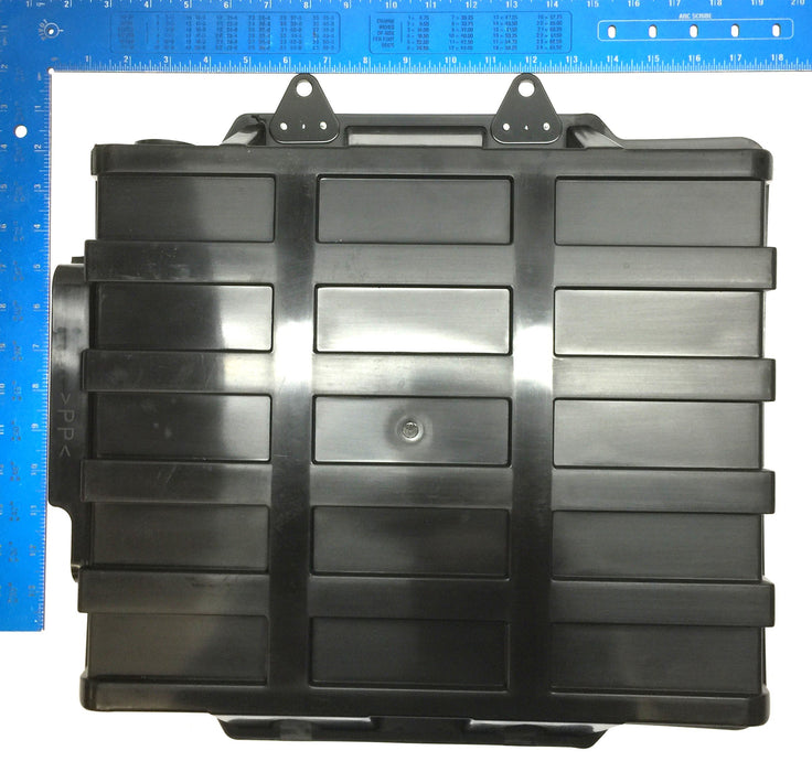 Mitsubishi Fuso Battery Cover MK466515 NOS