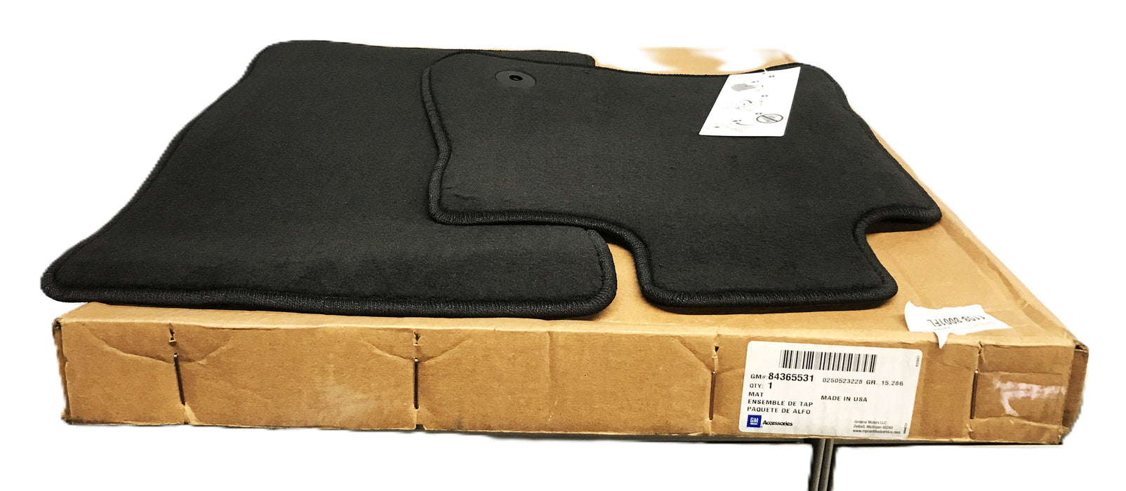 GM Carpet Floor Mat Set 84365531 NOS