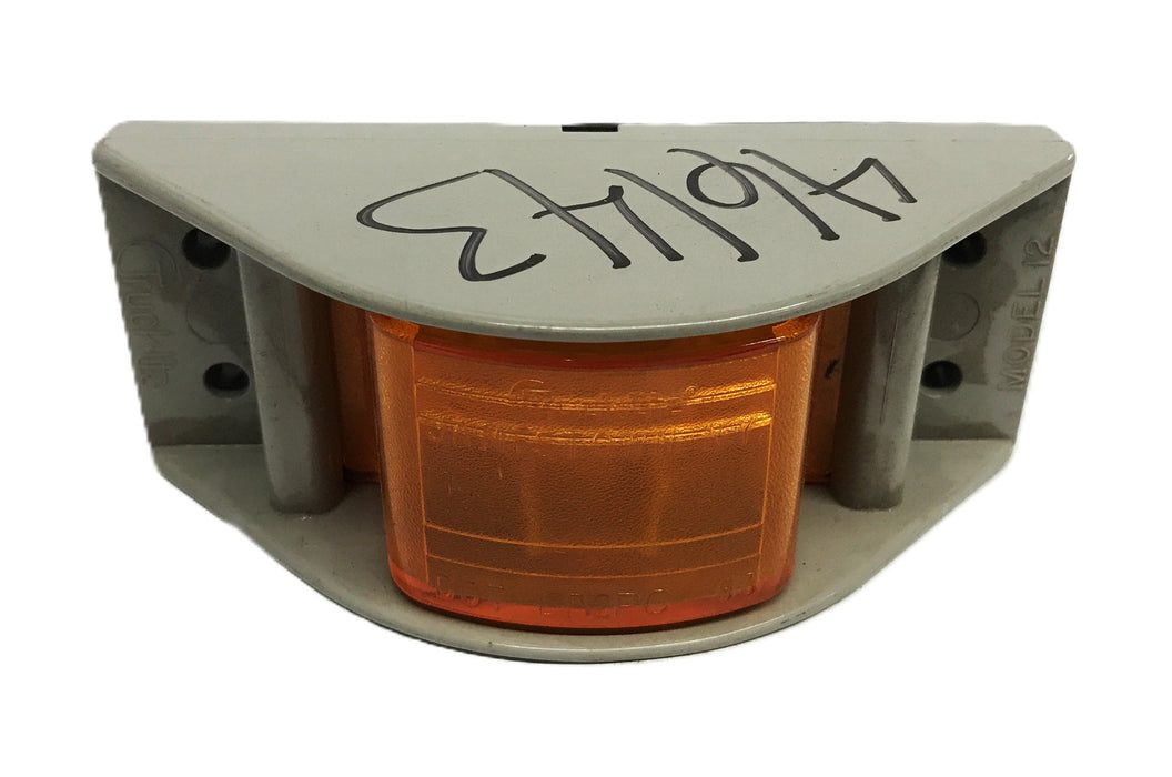 Truck-Lite Amber Deflector Mount Light 12003Y [Lot of 4] NOS