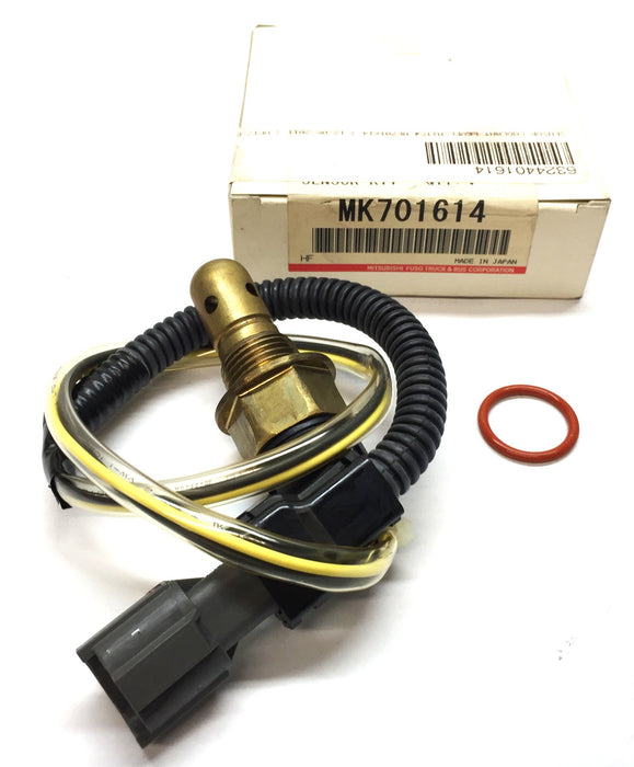 Mitsubishi Fuso Coolant Level Sensor Kit MK701614 NOS