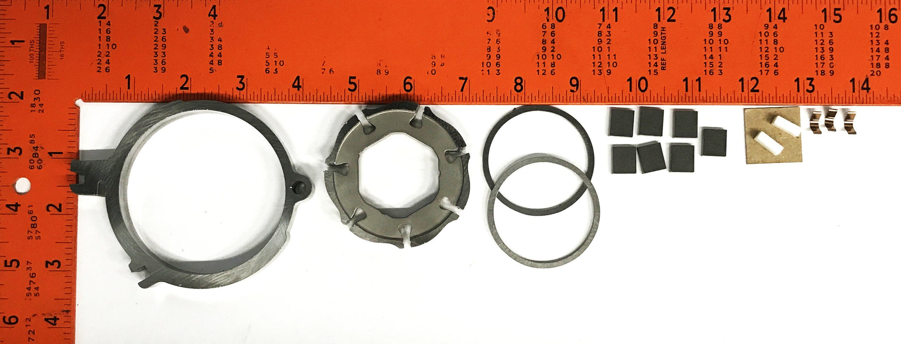 GM Engine Oil Pump 25200054 NOS