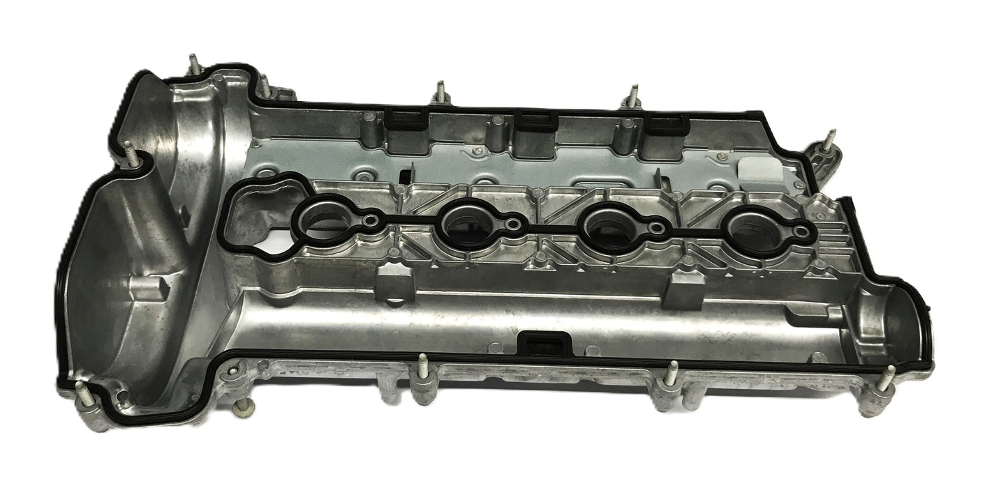 GM OEM Engine Valve Cover 12600279 NOS