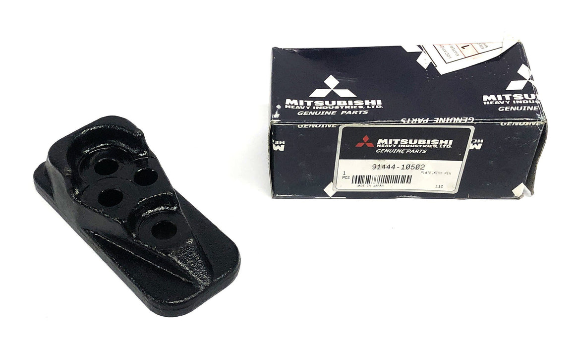 Mitsubishi King Pin Plate 91444-10502 NOS