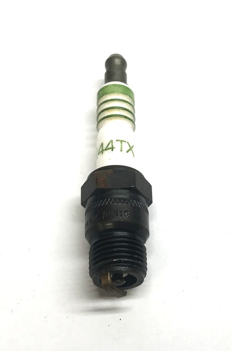 ACDelco Box of (8) Green Striped Spark Plugs R44TX (5613869) Vintage NOS