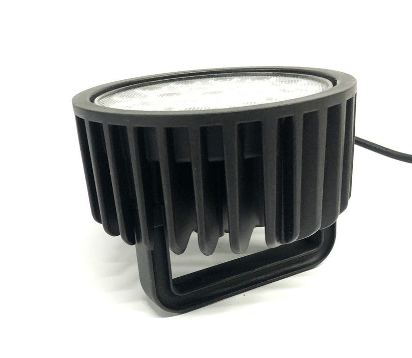 Buyers 18 LEDs Permanent Mount Flood Light Missing Hardware 1492145 NOS