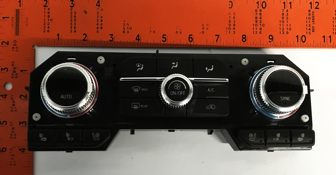 GM HVAC Control Panel 84963890 NOS