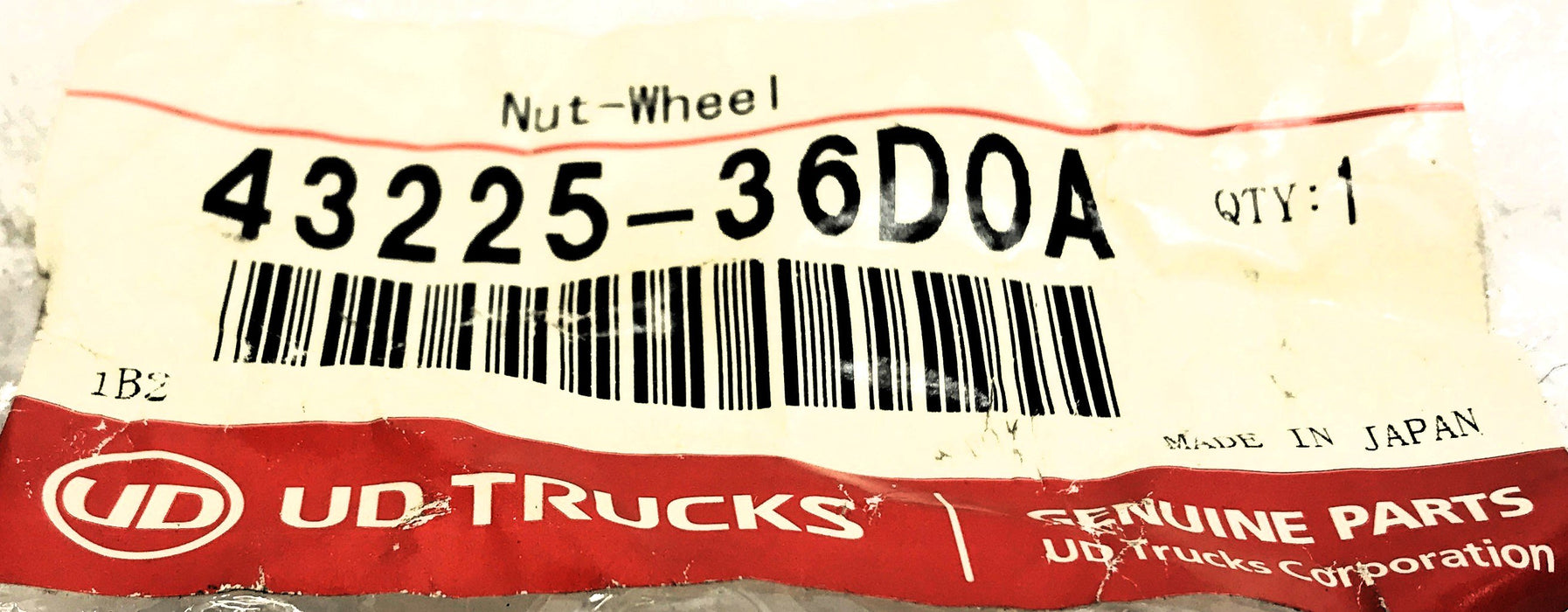 UD Trucks Hub Bolt Kit 40210-NA10K NOS