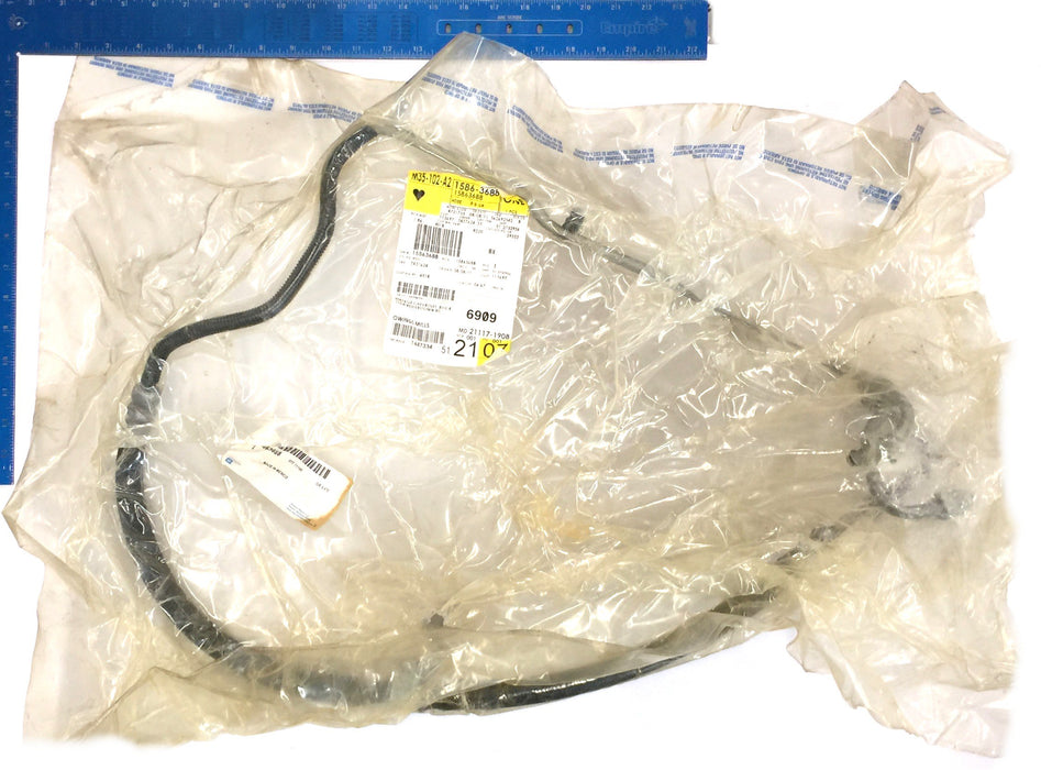 General Motors Power Steering Gear Hose 15863688 NOS