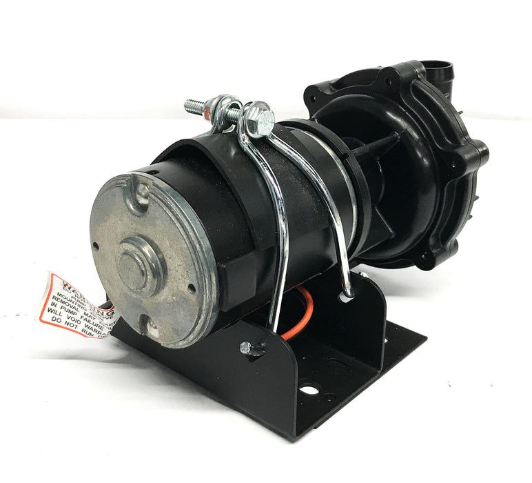 International Heat Booster Pump 2614950C92 NOS