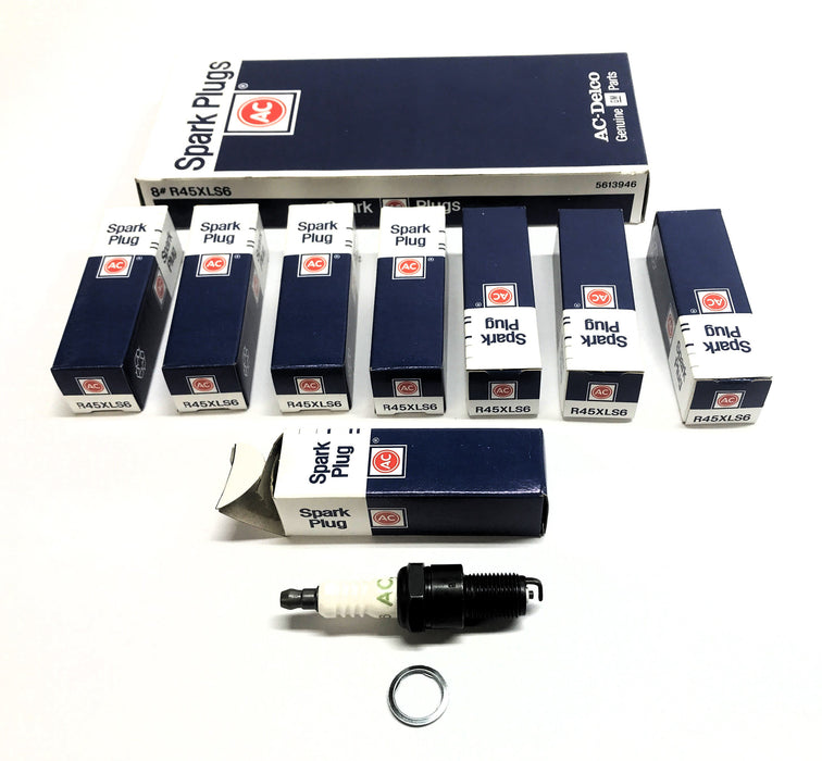 ACDelco Box of (8) Spark Plugs R45XLS6 (5613946) NOS