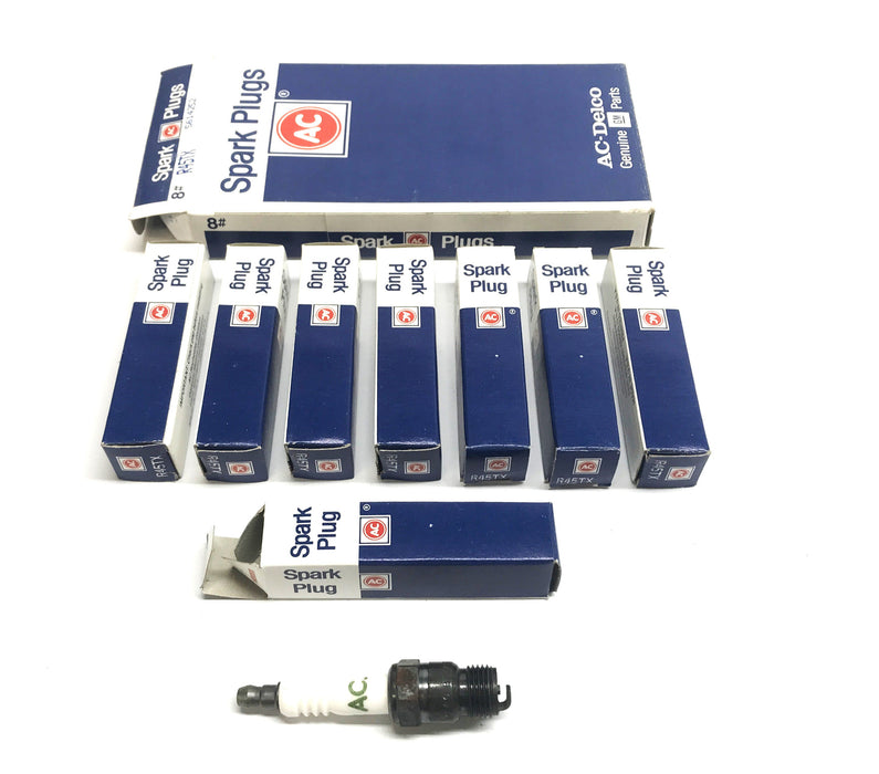 ACDelco Box of (8) Spark Plugs R45TX (5614252) NOS