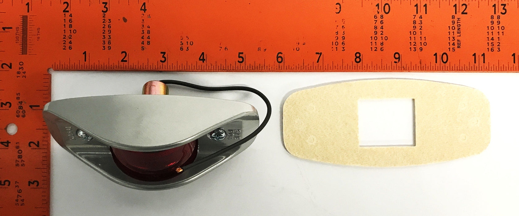Unbranded Red Armor Clearance Light 01228451 [Lot of 6] NOS