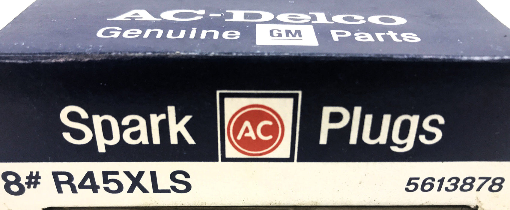 ACDelco Box of (8) Spark Plugs R45XLS (5613878) NOS
