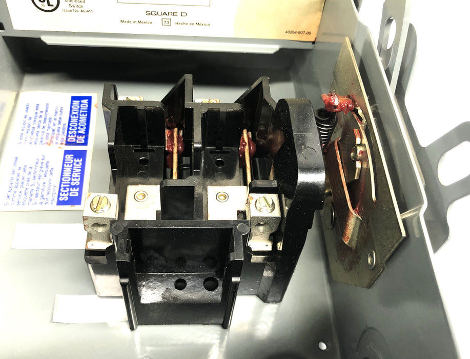 Square D 30A 240V General Duty Safety Switch DU221RB USED